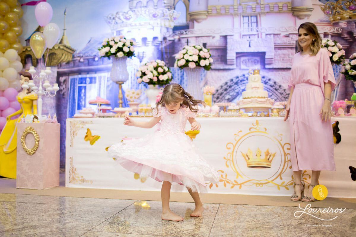 Festa Infantil Isabela 5 anos . Princesa . Lipe e Cia . Vila Velha ES