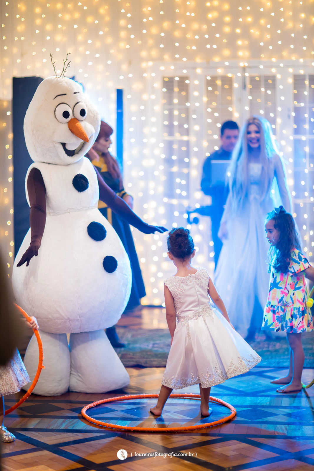 Foto Festa Infantil . Manu 4 anos . Frozen 2 . Dugê Casa Boutique Foto Festa Infantil . Manu 4 anos . Frozen 2 . Dugê Casa Boutique - Imagem 59