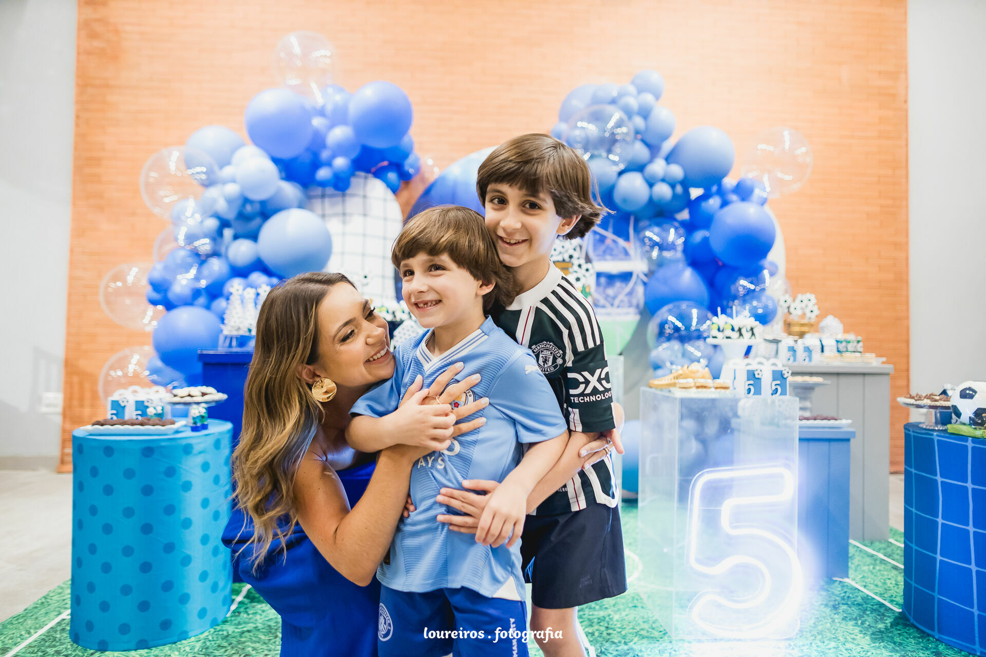 Foto Festa Infantil . Antônio 5 anos . Futebol . Vila Pindô . Serra - ES Foto Festa Infantil . Antônio 5 anos . Futebol . Vila Pindô . Serra - ES - Imagem 28