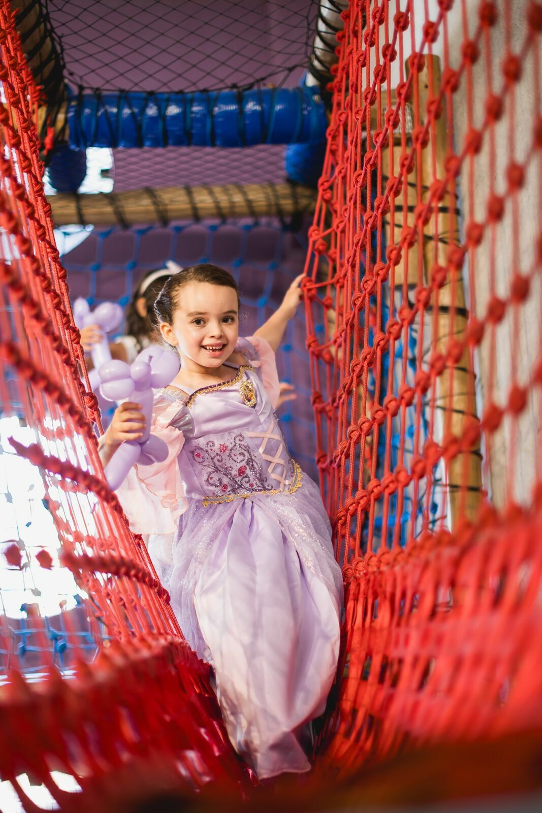 Foto Aniversário Infantil . Manuela 6 anos . Rapunzel . Vila Pindô . Serra - ES Foto Aniversário Infantil . Manuela 6 anos . Rapunzel . Vila Pindô . Serra - ES - Imagem 47