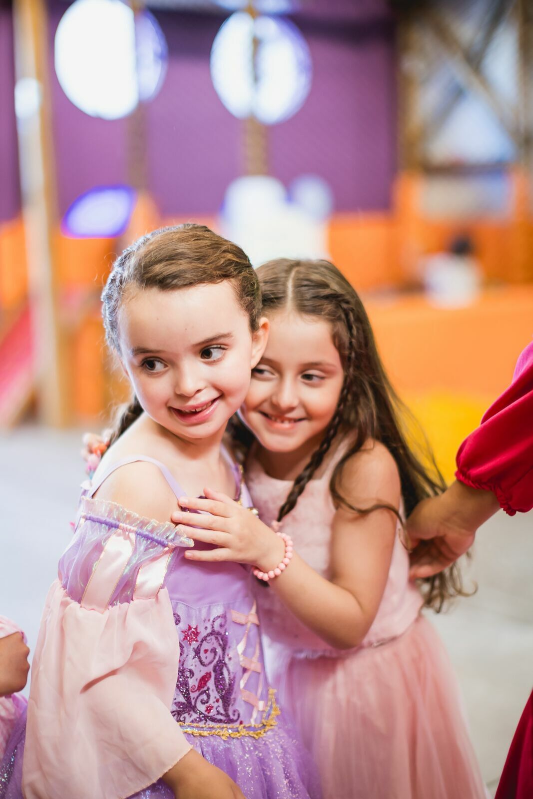 Foto Aniversário Infantil . Manuela 6 anos . Rapunzel . Vila Pindô . Serra - ES Foto Aniversário Infantil . Manuela 6 anos . Rapunzel . Vila Pindô . Serra - ES - Imagem 51
