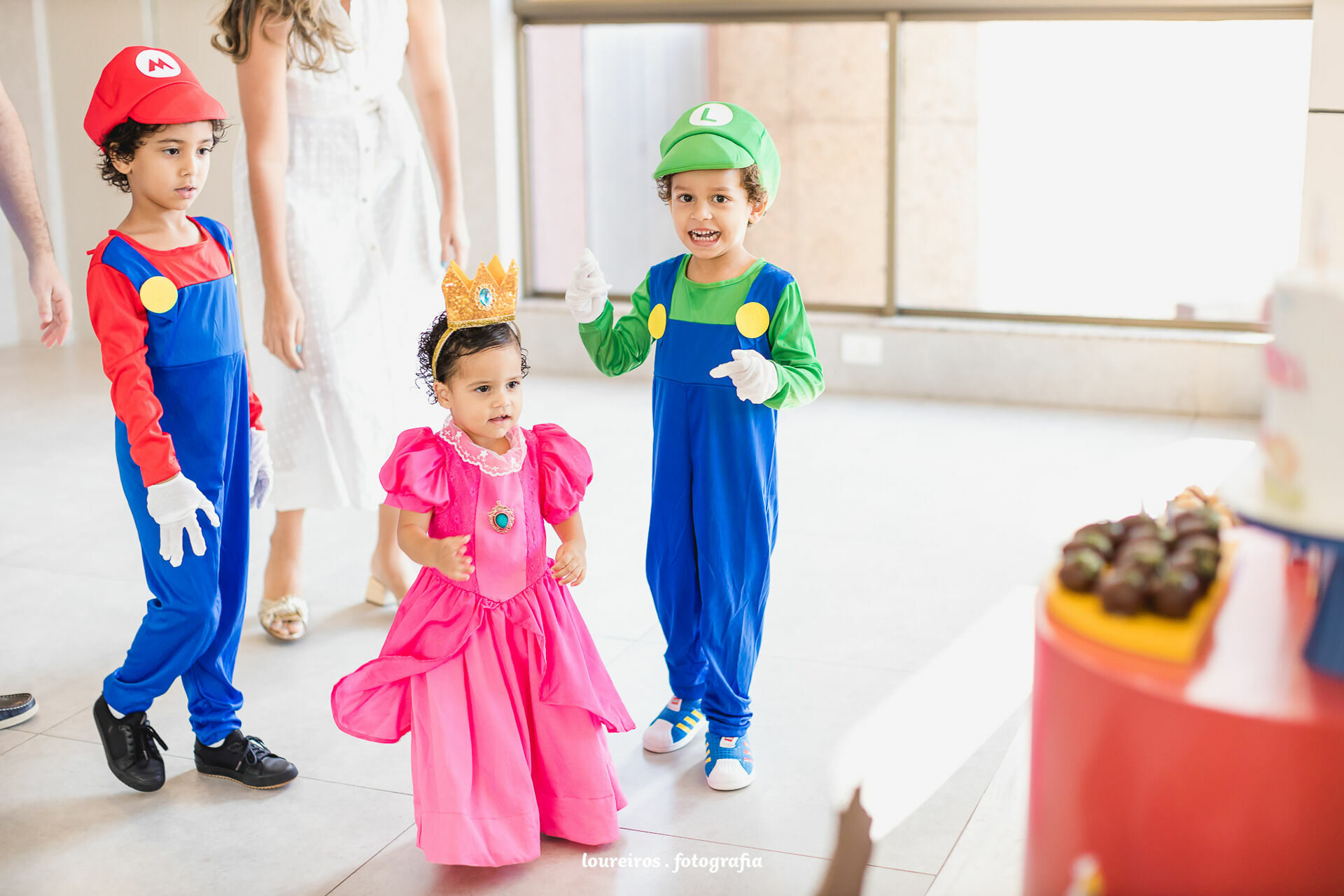 Foto Aniversário Infantil . Ana Luiza e Samuel 2 e 4 anos . Super Mario . Vitória ES Foto Aniversário Infantil . Ana Luiza e Samuel 2 e 4 anos . Super Mario . Vitória ES - Imagem 5
