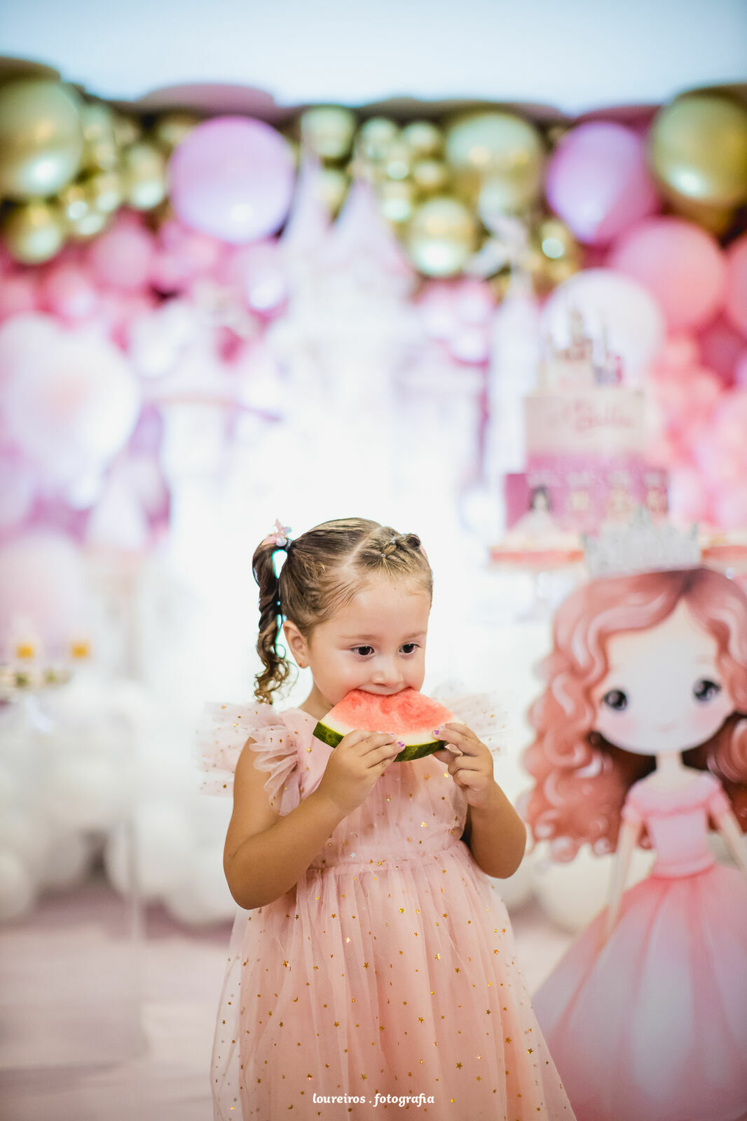 Foto Festa Infantil . Bela 3 anos . Princesas . Vila Velha -ES Foto Festa Infantil . Bela 3 anos . Princesas . Vila Velha -ES - Imagem 6