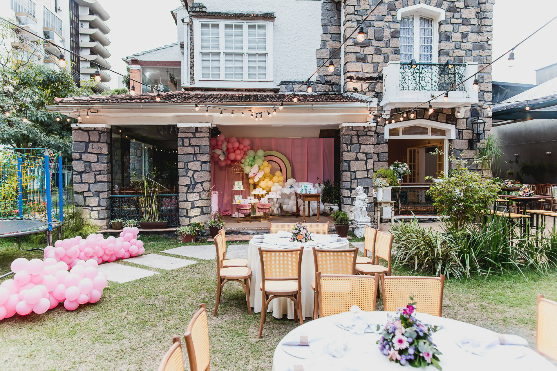 Foto Festa Infantil . Bella 1 ano . Jardim . Casa Dugê . Vitória - ES - Imagem 6