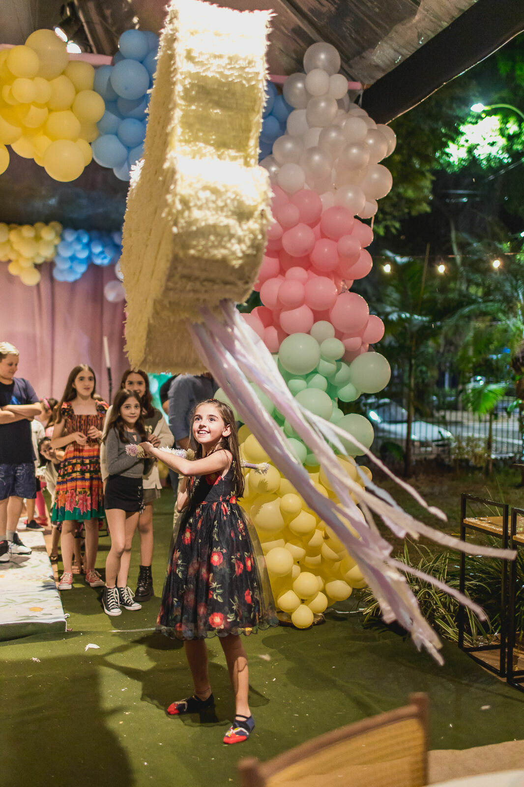 Foto Festa Infantil . Bella 1 ano . Jardim . Casa Dugê . Vitória - ES - Imagem 65