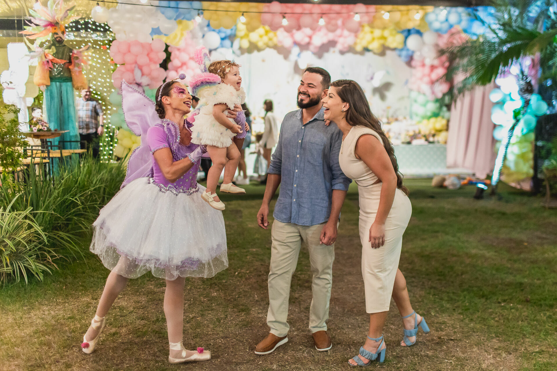 Foto Festa Infantil . Bella 1 ano . Jardim . Casa Dugê . Vitória - ES - Imagem 29