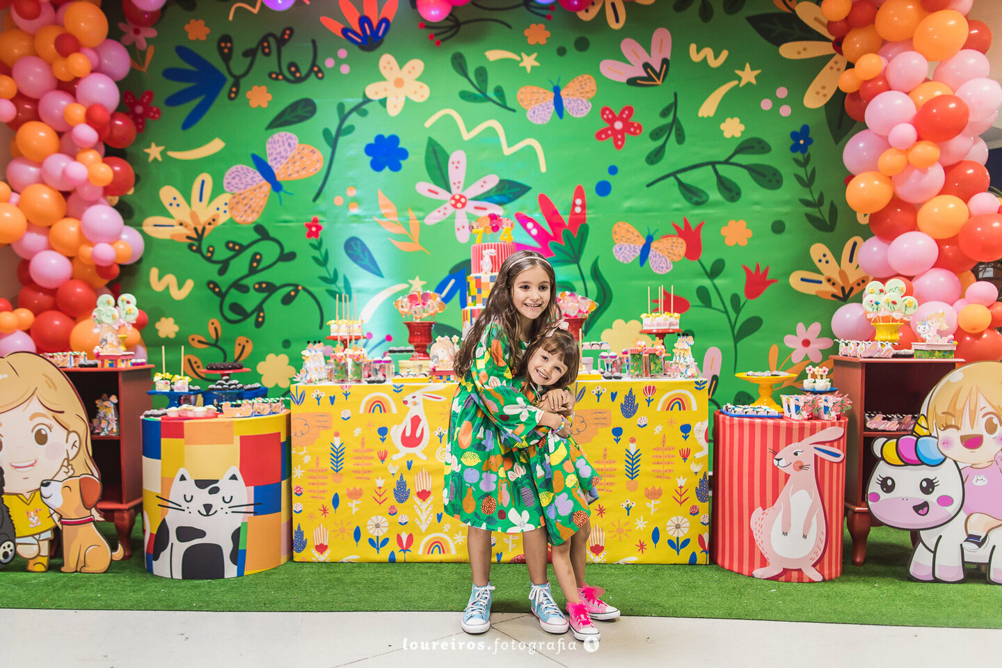 Festa Infantil . Sara e Ana 7 e 4 anos . Jardim Colorido . Quintal de Alegria . Vila Velha - ES Festa Infantil . Sara e Ana 7 e 4 anos . Jardim Colorido . Quintal de Alegria . Vila Velha - ES