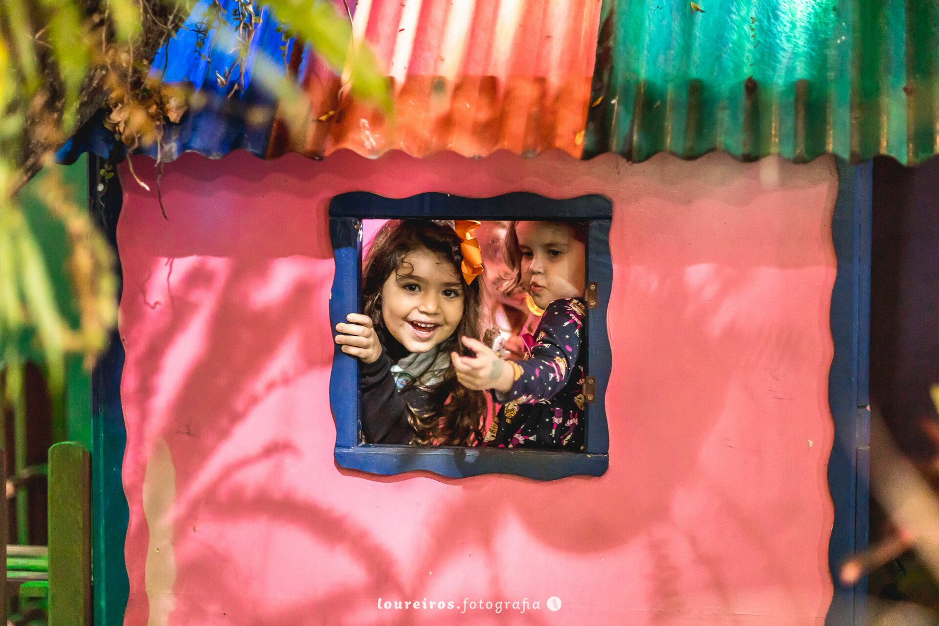 Foto Festa Infantil . Sara e Ana 7 e 4 anos . Jardim Colorido . Quintal de Alegria . Vila Velha - ES Foto Festa Infantil . Sara e Ana 7 e 4 anos . Jardim Colorido . Quintal de Alegria . Vila Velha - ES - Imagem 62