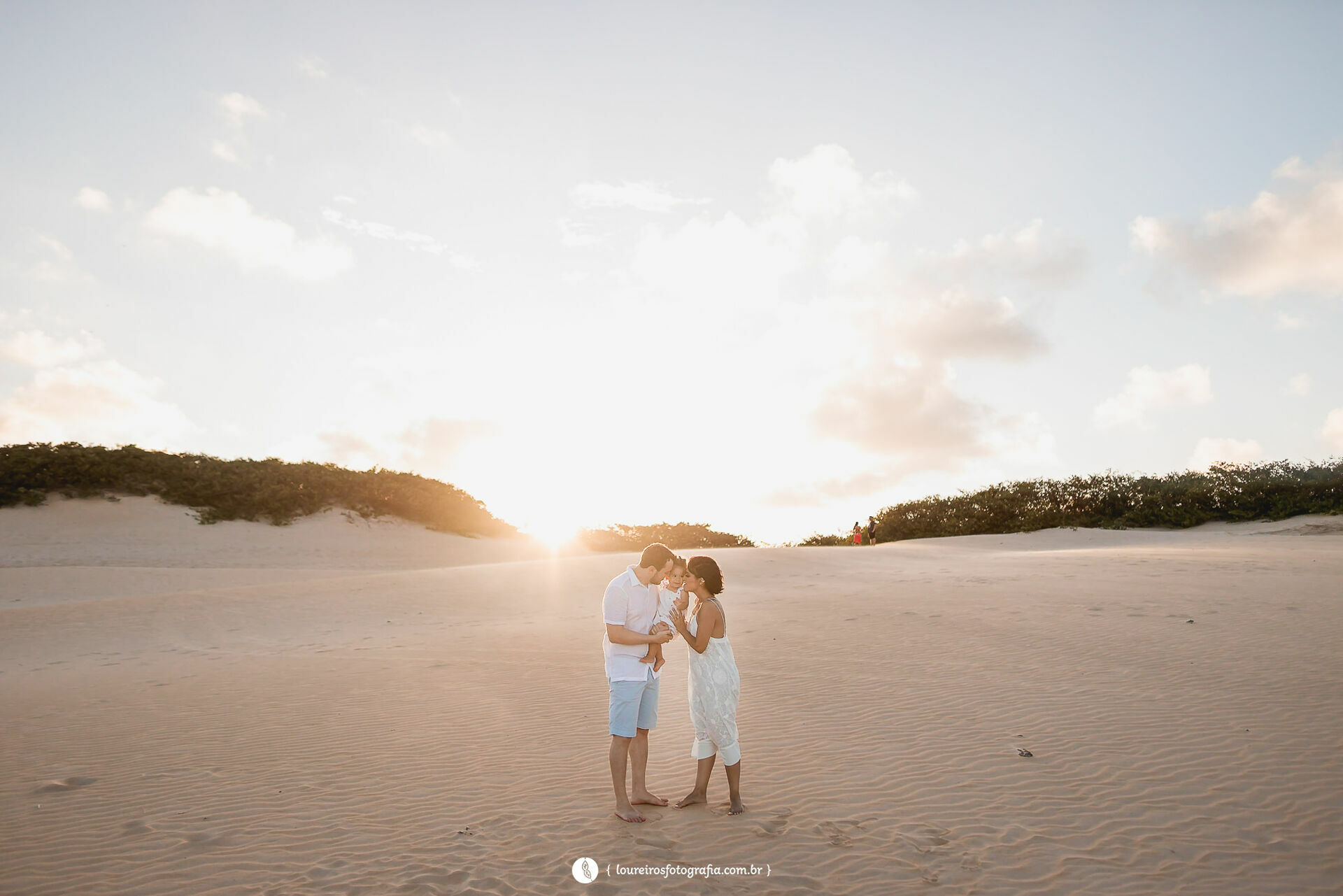 Foto Ensaio Família . Dunas de Itaúnas - ES - Imagem 15
