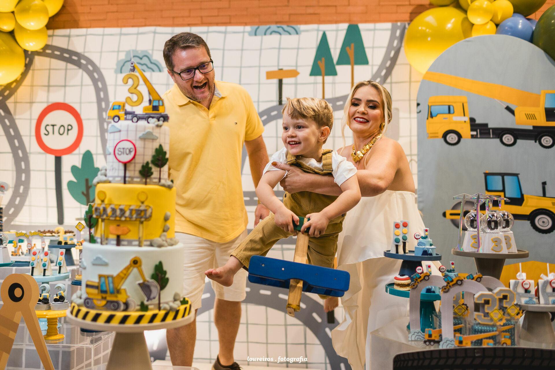 Foto Festa Infantil . Gabriel 3 anos . Caminhão . Vila Pindô . Serra - ES Foto Festa Infantil . Gabriel 3 anos . Caminhão . Vila Pindô . Serra - ES - Imagem 15
