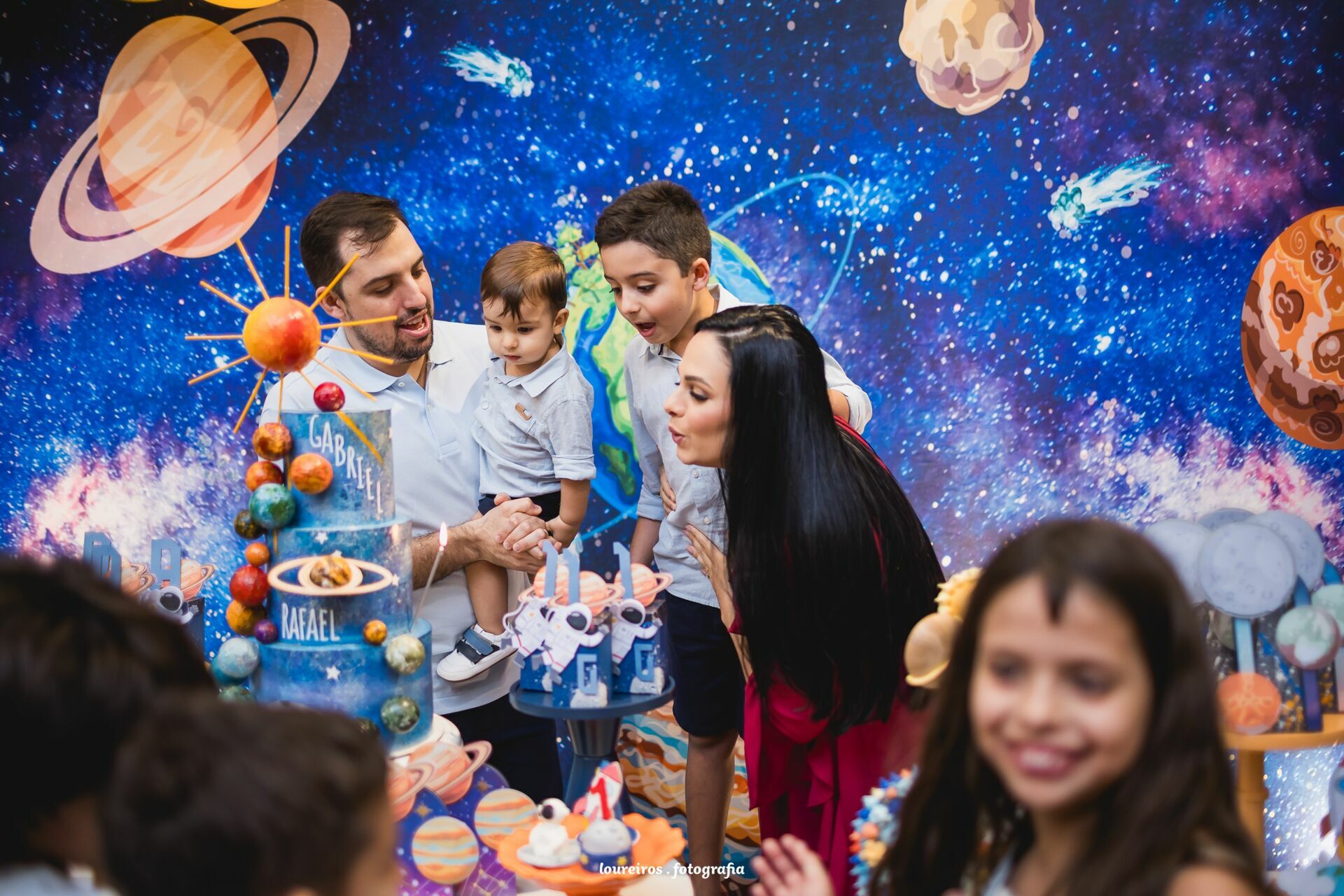 Foto Festa Infantil . Rafael e Gabriel 9 e 1 ano . Planetas . Vila Pindô . Serra - ES Foto Festa Infantil . Rafael e Gabriel 9 e 1 ano . Planetas . Vila Pindô . Serra - ES - Imagem 49