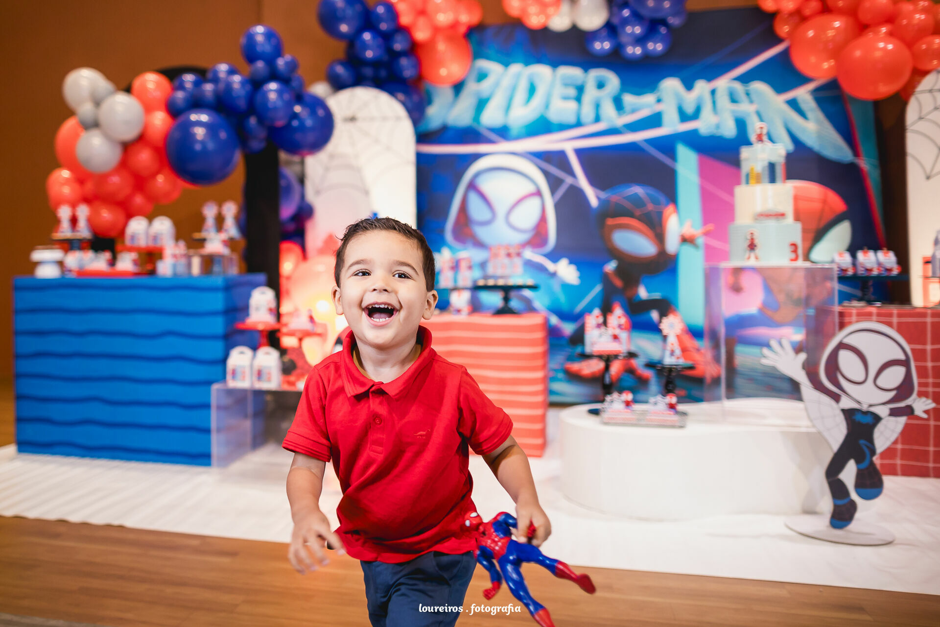 Foto Festa Infantil . Joaquim 3 anos . Homem Aranha . Casa Auá . Vitória -ES Foto Festa Infantil . Joaquim 3 anos . Homem Aranha . Casa Auá . Vitória -ES - Imagem 2