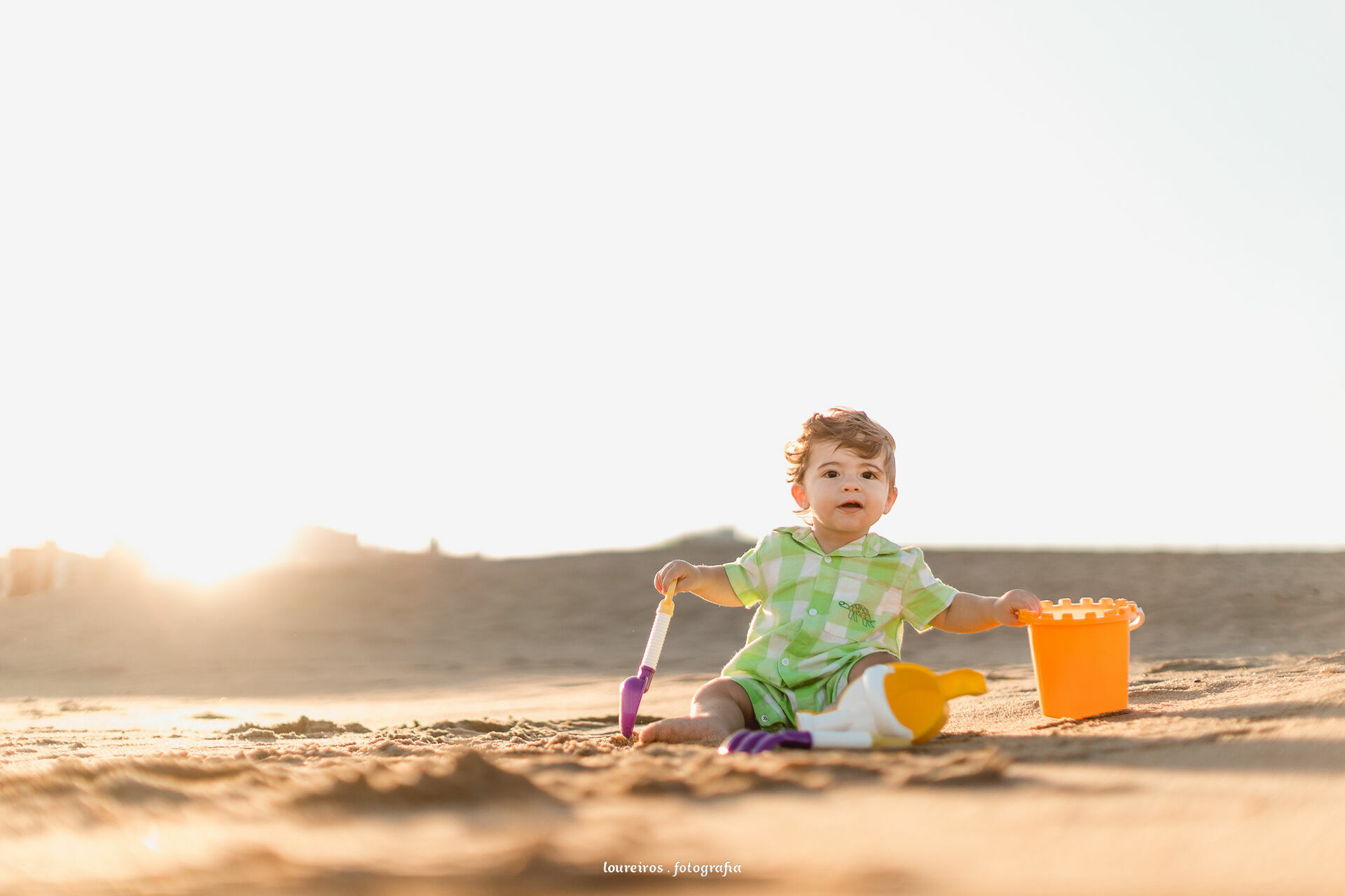 Foto Ensaio Família . João 1 ano . Praia de Camburi . Vitória - ES - Imagem 20