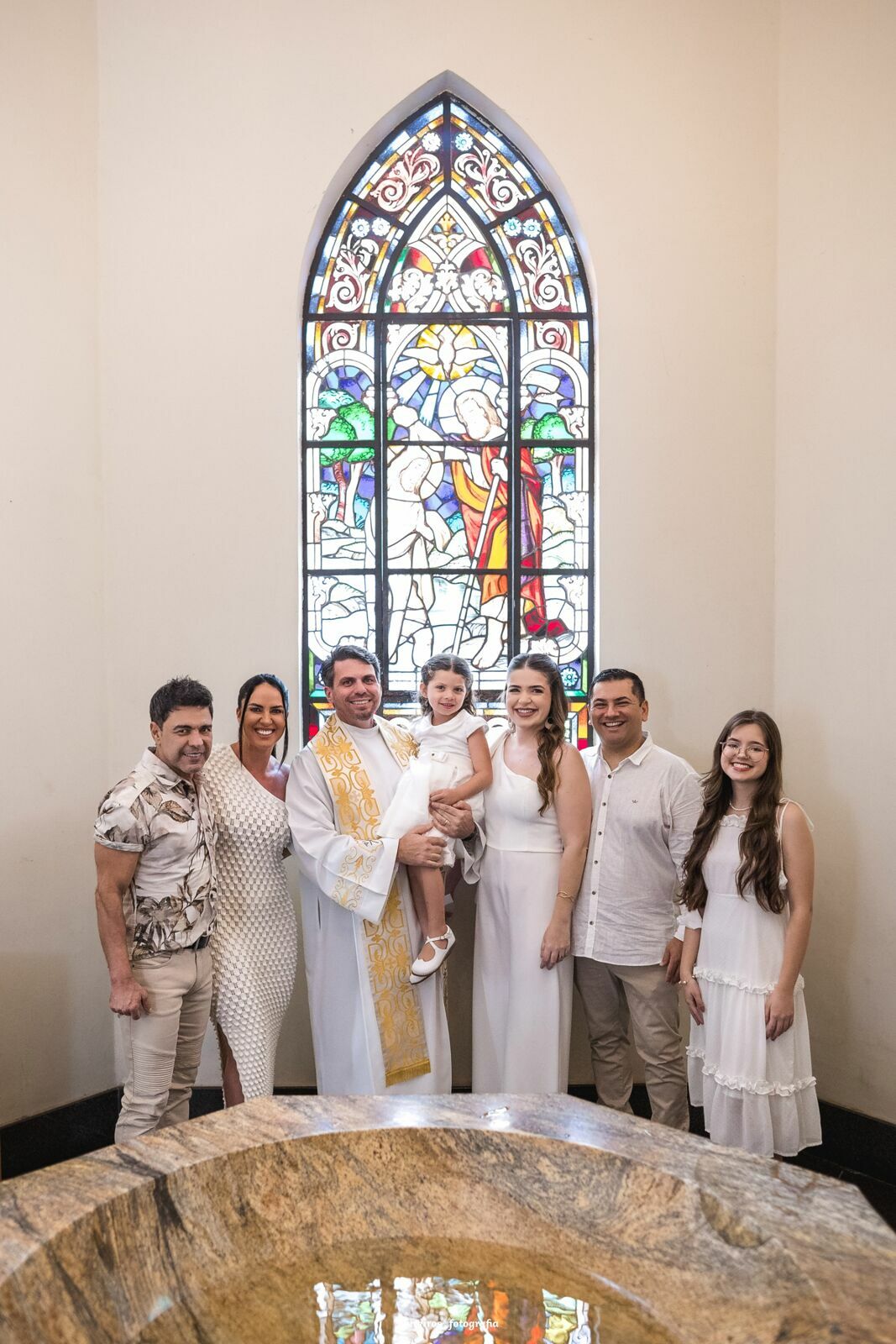 Foto Batizado Maitê e Pedro . Catedral de Vitória - ES Foto Batizado Maitê e Pedro . Catedral de Vitória - ES - Imagem 53